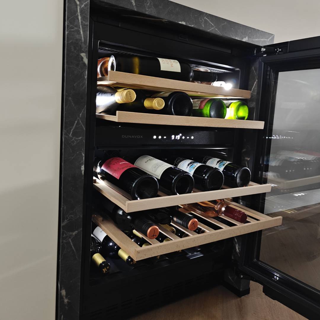 Dunavox Flow-45 Wijnkoelkast | DAUF-45.125DB.TO | 2 Zones